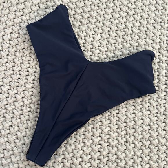 Skatie• ‘Melly’ Bikini Bottom in HARBOR Navy Blue - Picture 4 of 13